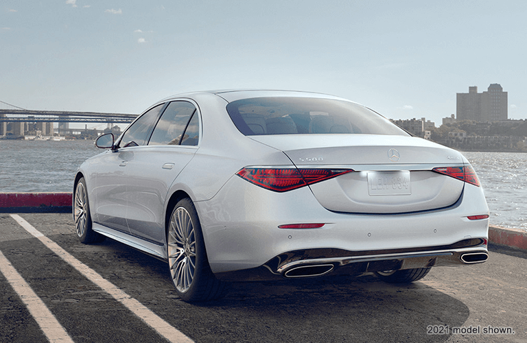 2022 Mercedes-Benz S-Class white back view