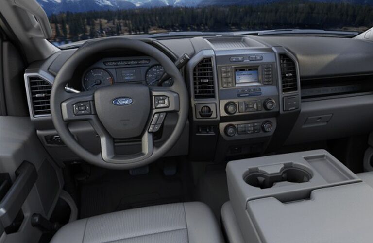 2022 Ford Super Duty F-450 XL steering wheel