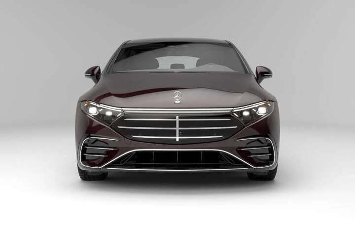 Front view of the 2025 Mercedes-Benz EQS