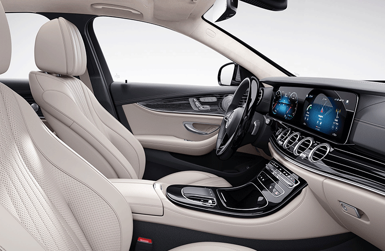 2021 MB E-Class interior side view seats dashboard