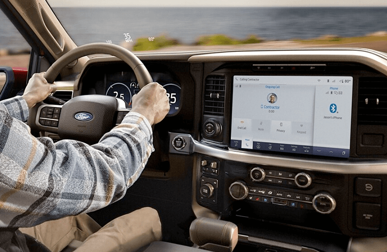 2024 Ford F-150 touchscreen display