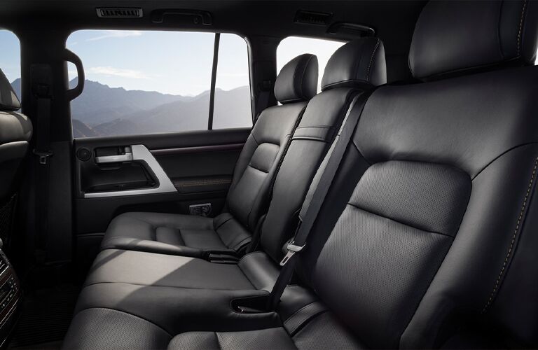 2021 Toyota Land Cruiser black front seats