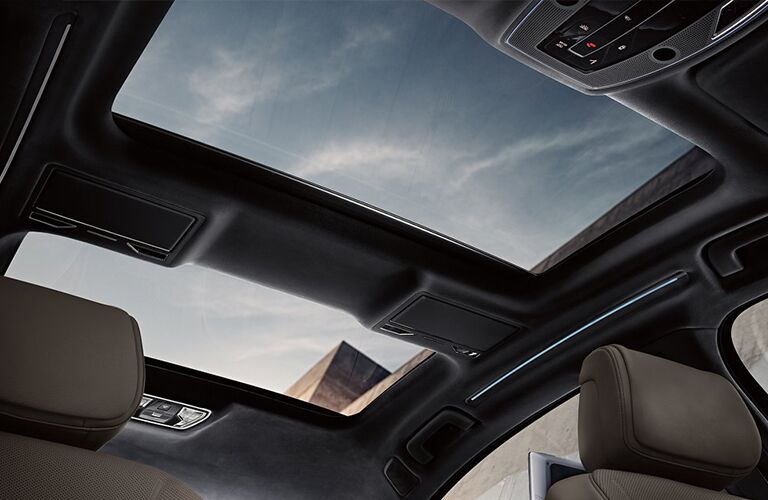 Used car with Moon roof