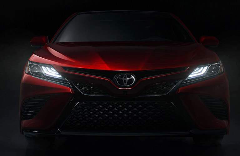 2018 Toyota Camry vs 2018 Mazda6