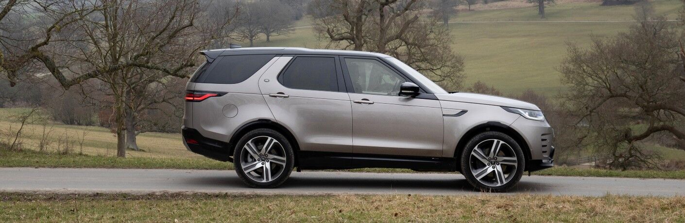 Land Rover Discovery Exterior Passenger Side Profile