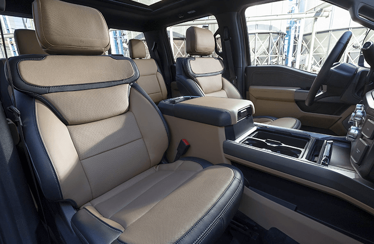 2023 Ford Super Duty F-250 seating