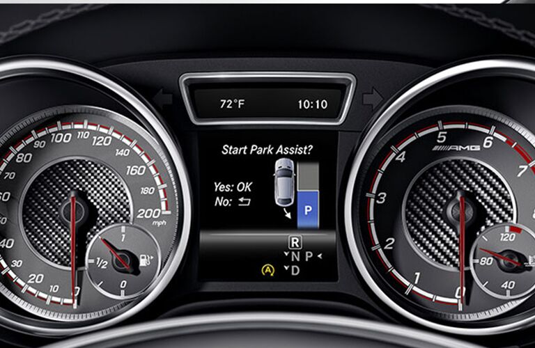 2018 Mercedes-Benz GLE instrument panel