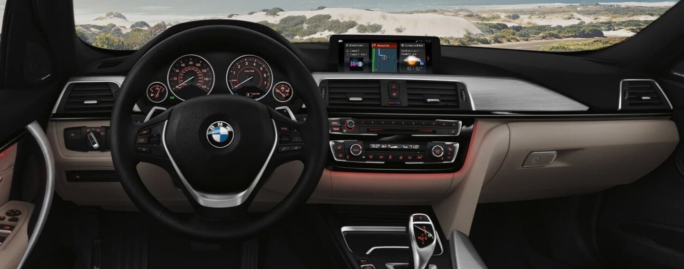 Steering wheel and dashboard in a 2019 BMW 3 Series Gran Turismo