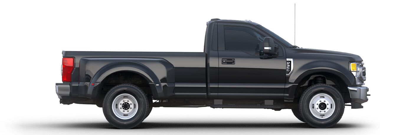 2021 Ford F-350 DRW XLT side view