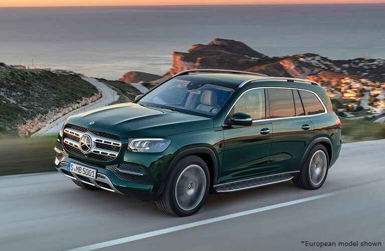 2020 MB GLS exterior front fascia and driver side going fast on oceanside highway