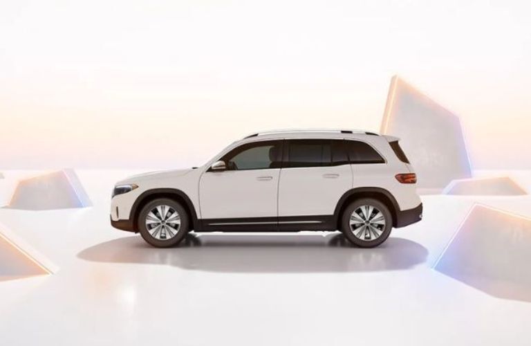 Side view of the 2025 Mercedes-Benz EQB 300 4MATIC® SUV