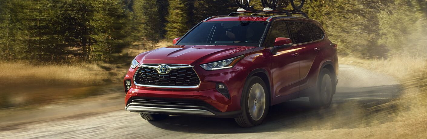 A 2022 Highlander Hybrid on the road