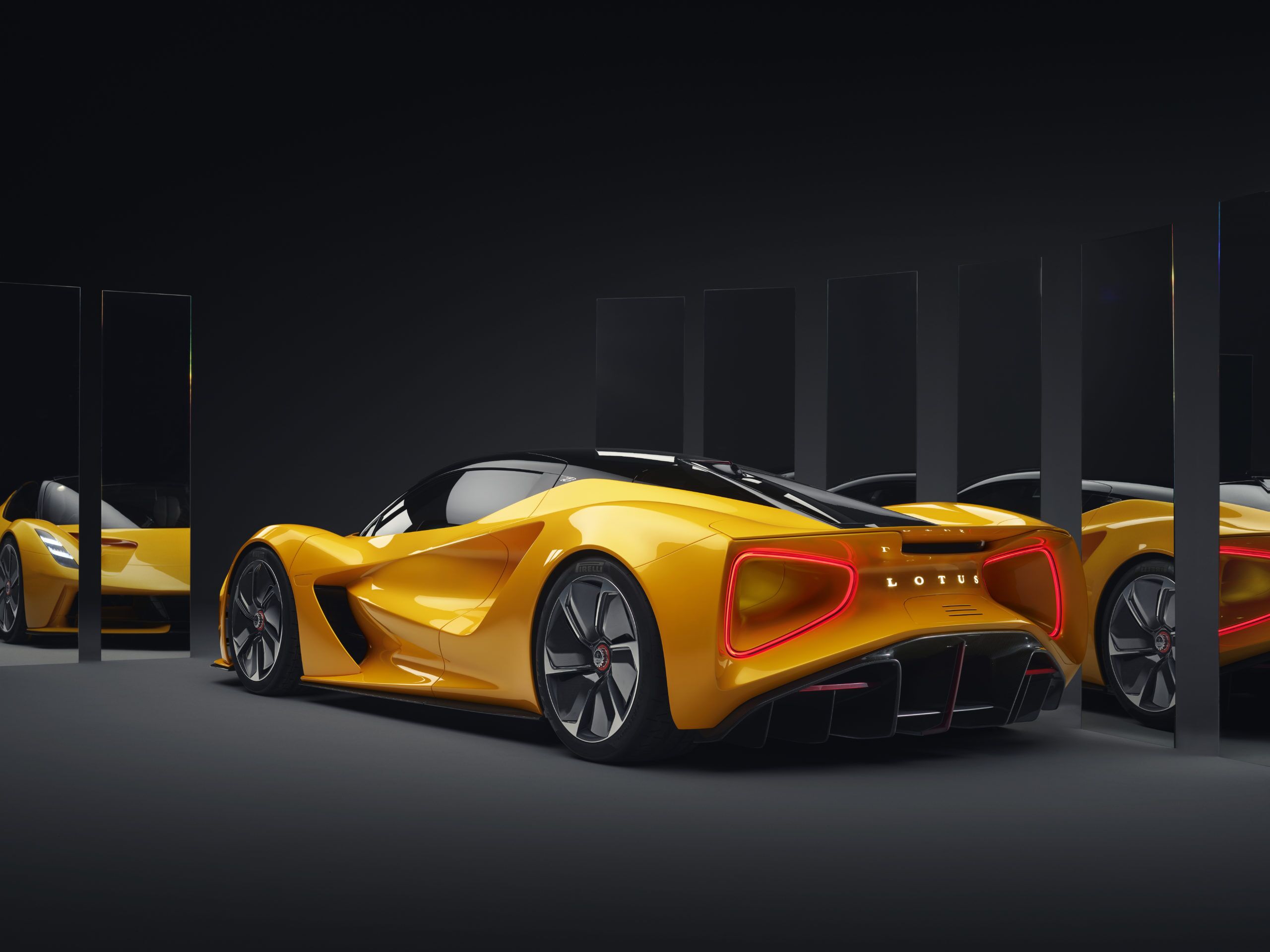 D-REAR-SIDE
