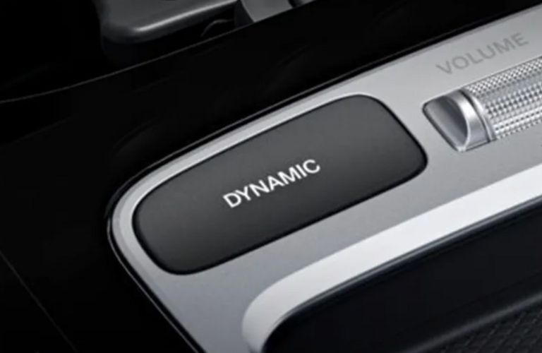 DYNAMIC SELECT button of the 2025 Mercedes-Benz GLB SUV
