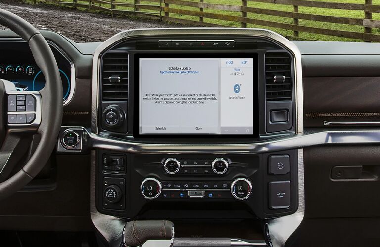 2021 Ford F-150 Lariat front display screen