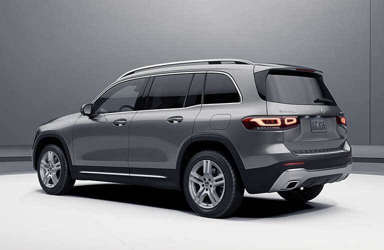 2020 MB GLB exterior back fascia driver side in white and gray room