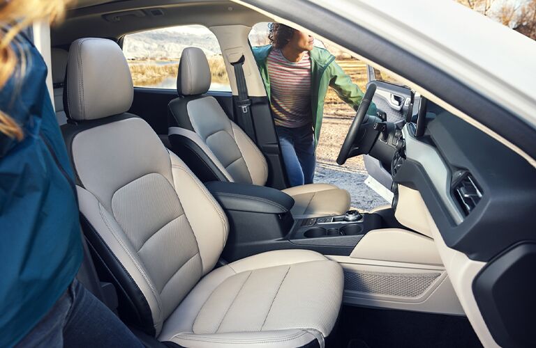 2020 Ford Escape Titanium Hybrid front seats