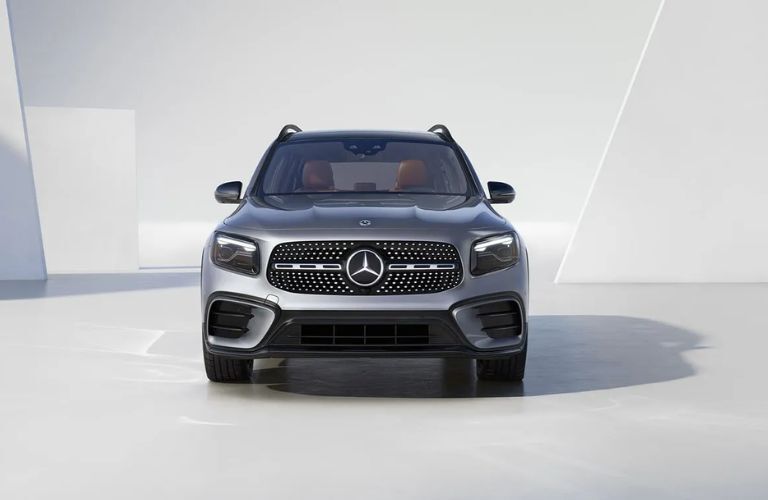 2025 Mercedes-Benz GLB exterior front view