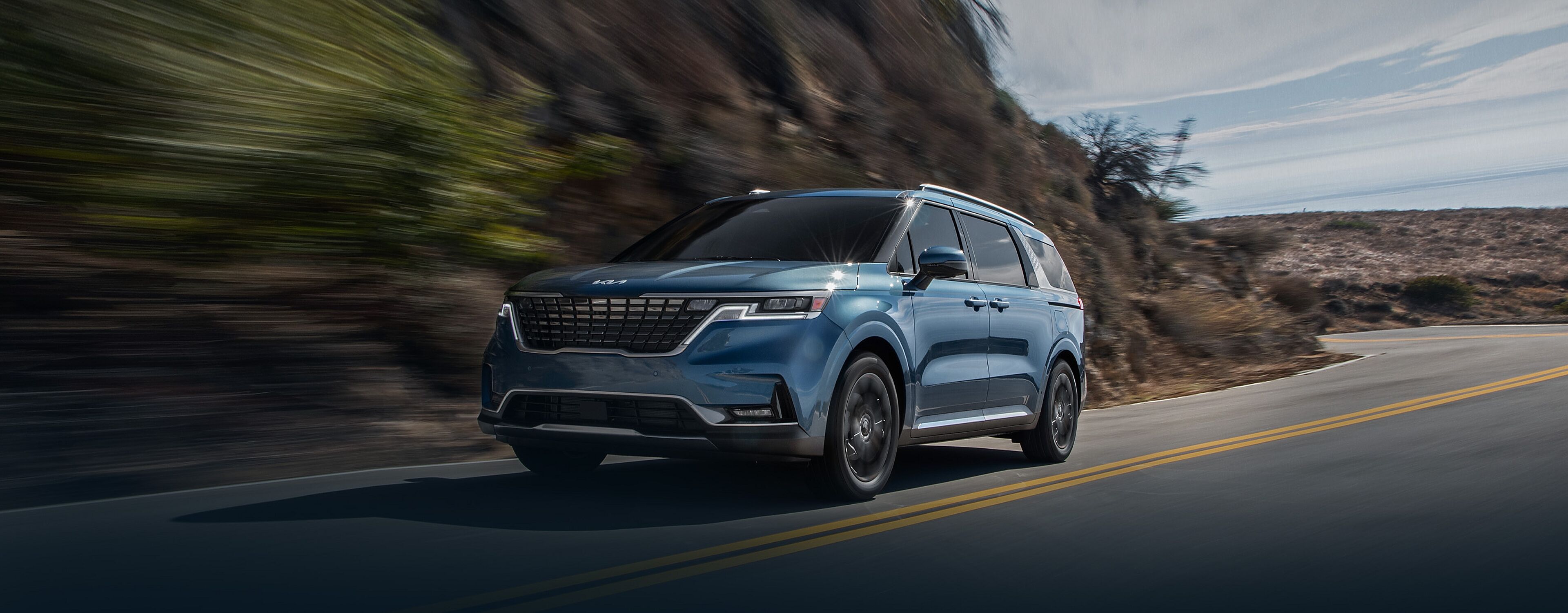 2024 Kia Carnival | VanDevere Kia | Akron, OH