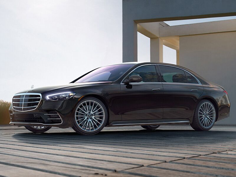 2023 Mercedes-Benz S-Class side view