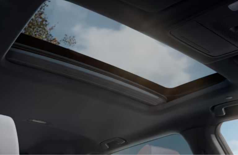 One-touch power moonroof in the 2026 Honda CR-V