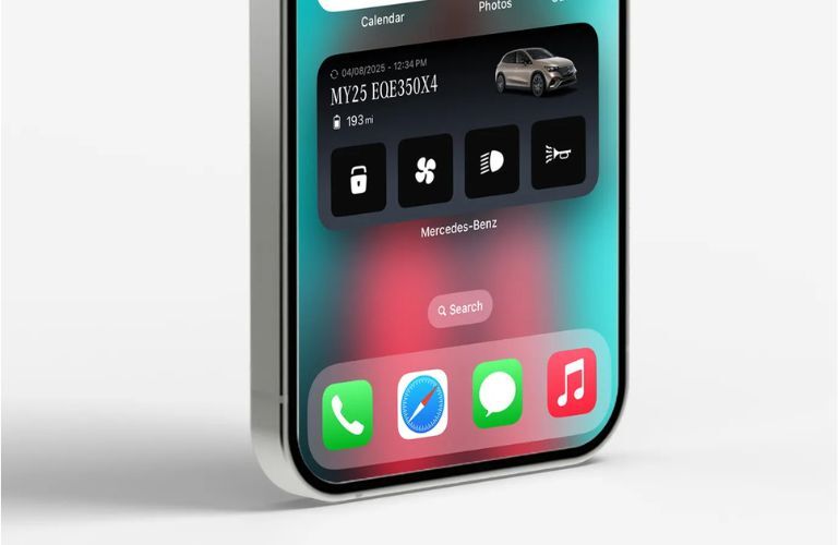 Mercedes-Benz App widgets and live updates