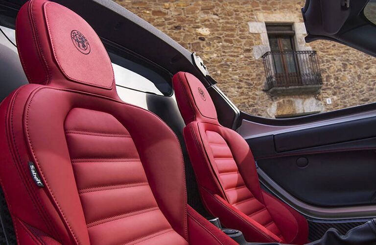 red seats in alfa romeo 4c spider