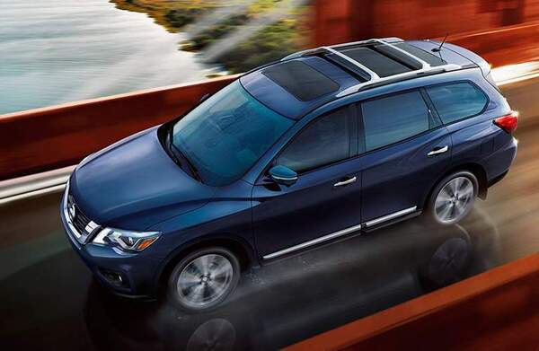 Aerial view of the used Nissan Pathfinder Blue