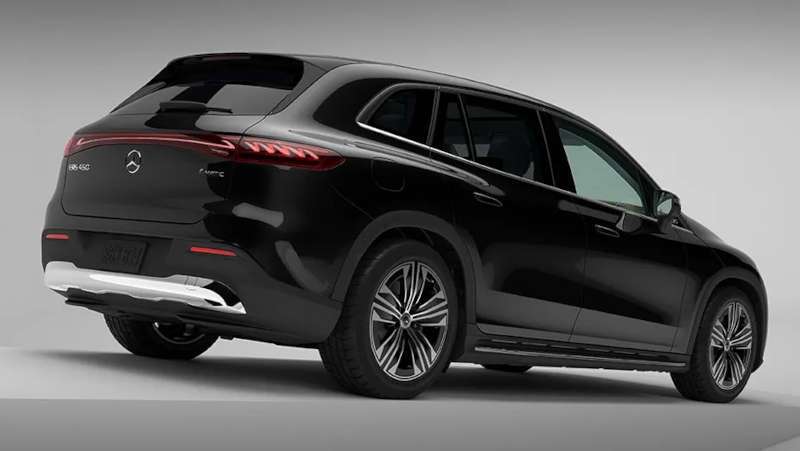 A rear quarter exterior view of the 2025 Mercedes-Benz EQS 450 4MATIC® SUV near Scottsdale