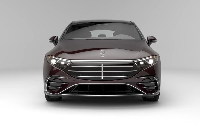 2025 Mercedes-Benz EQS Sedan exterior front view