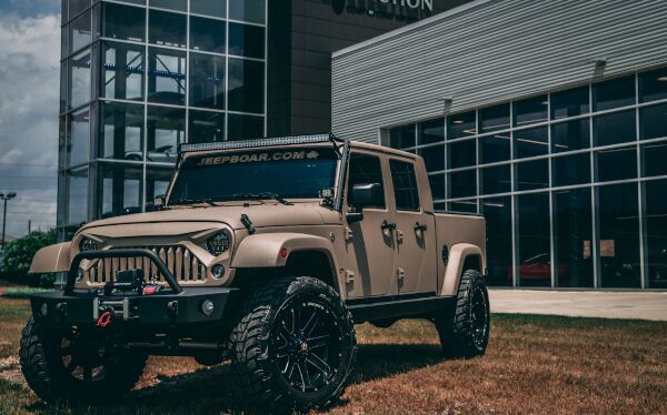 Luxury vehicles in Indianapolis