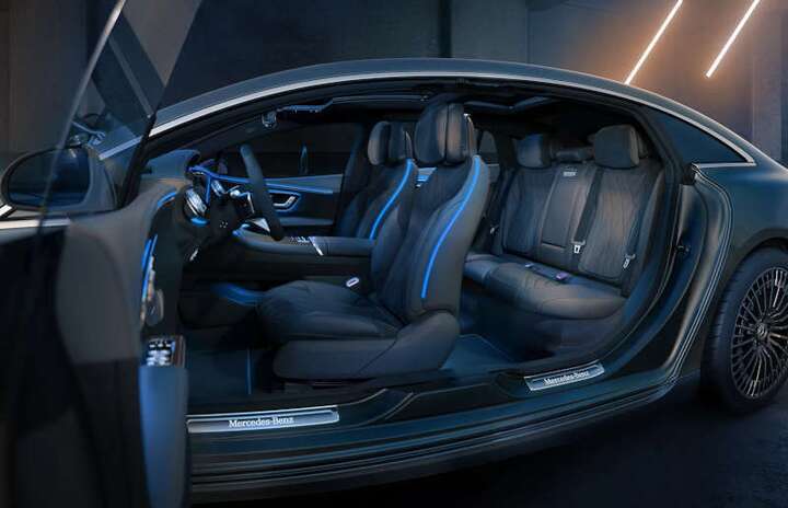 2025 Mercedes-Benz EQS interior