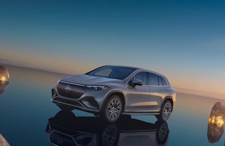 2025 Mercedes-Benz EQS SUV exterior front view