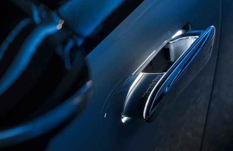 Door handle of the 2023 Mercedes-Benz EQS sedan