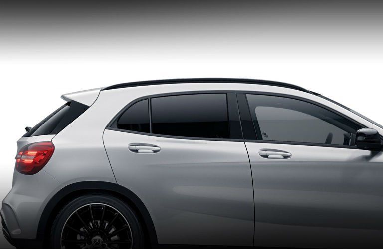 2018 Mercedes-Benz GLA tinted windows