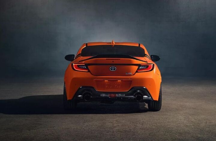2023 Toyota GR86 Orange back view