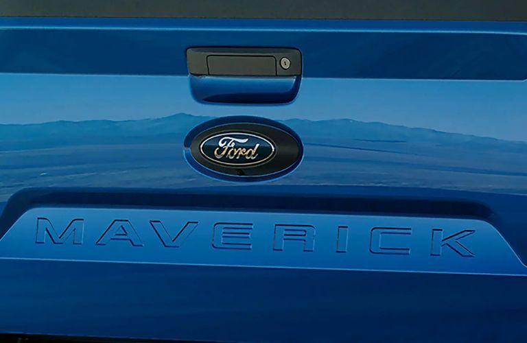 2025 Ford Maverick Lariat tailgate in blue