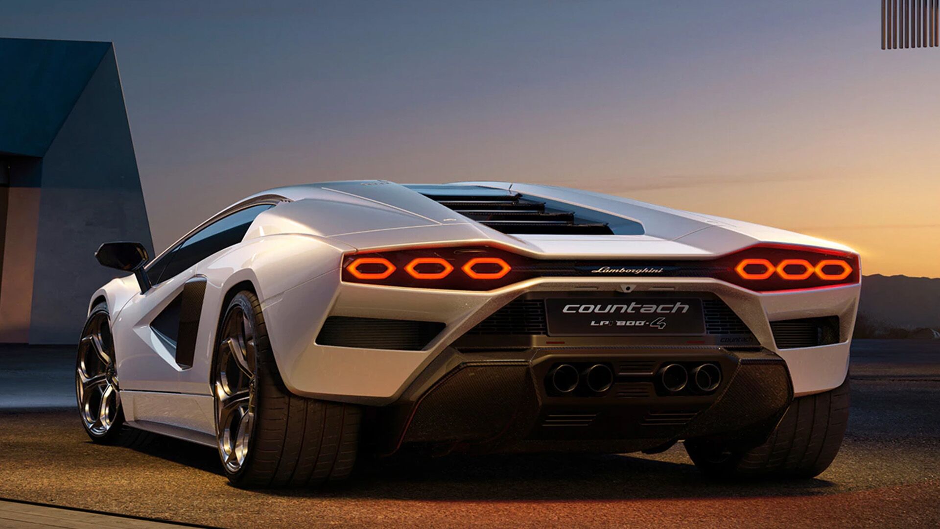 Countach LPI 800-4 exterior