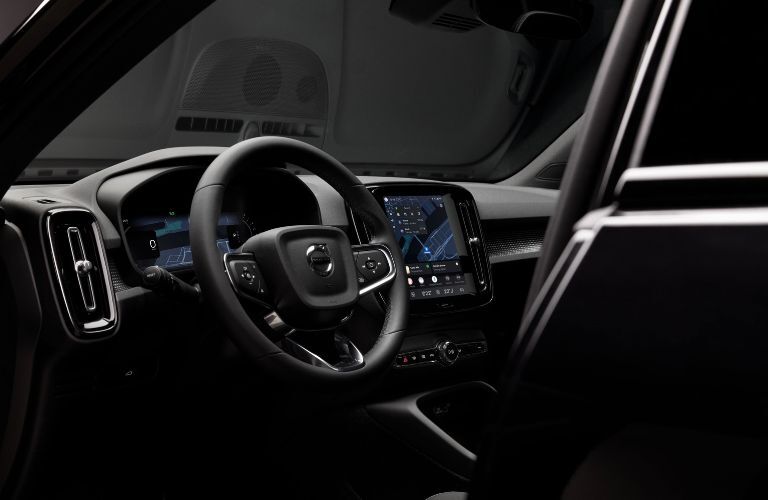 2025 Volvo XC40 interior front dash