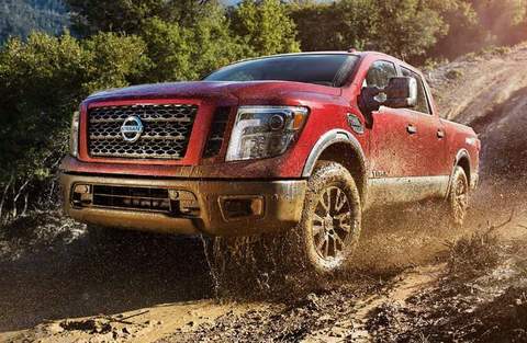 2017 Nissan Titan