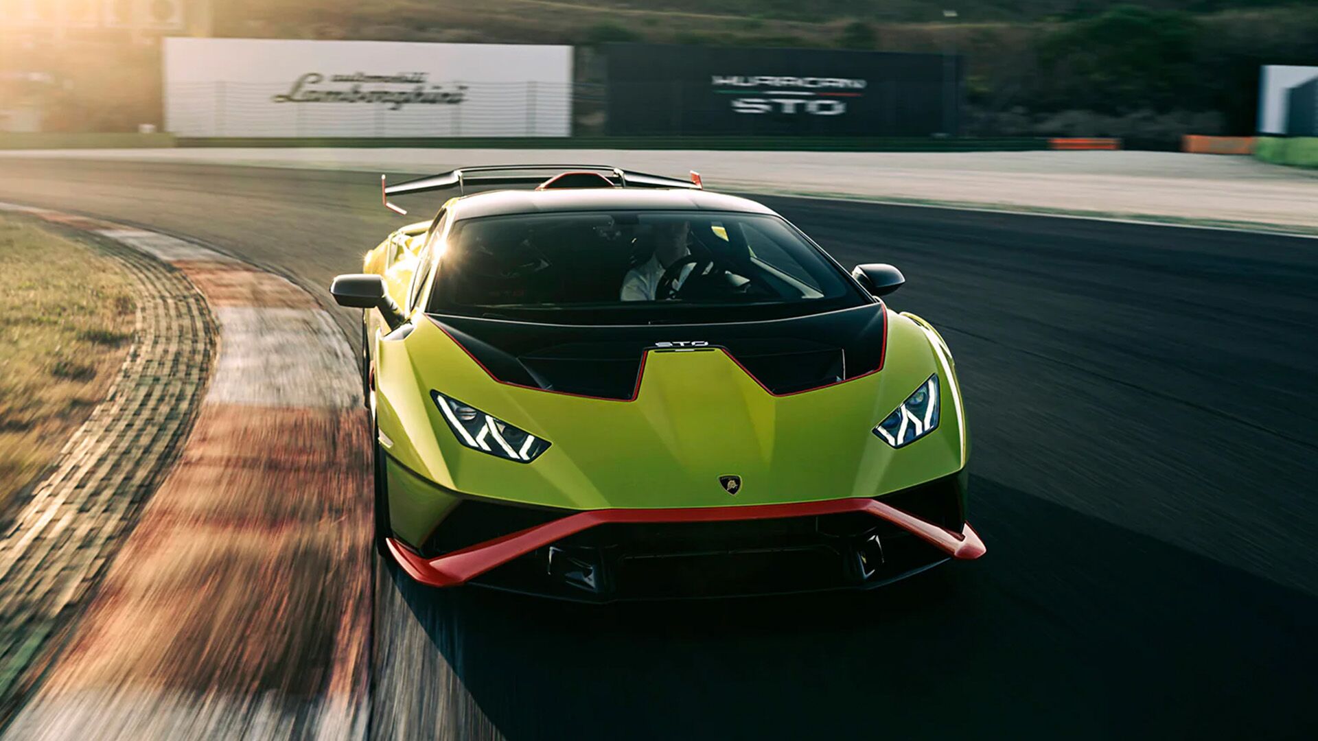 Huracán STO exterior