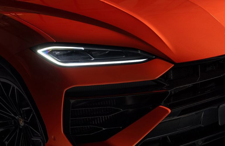 2019 Lamborghini Urus Base headlight