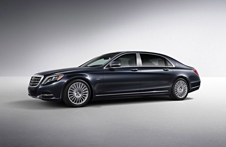 2016 Mercedes-Benz S-Class in the spotlight