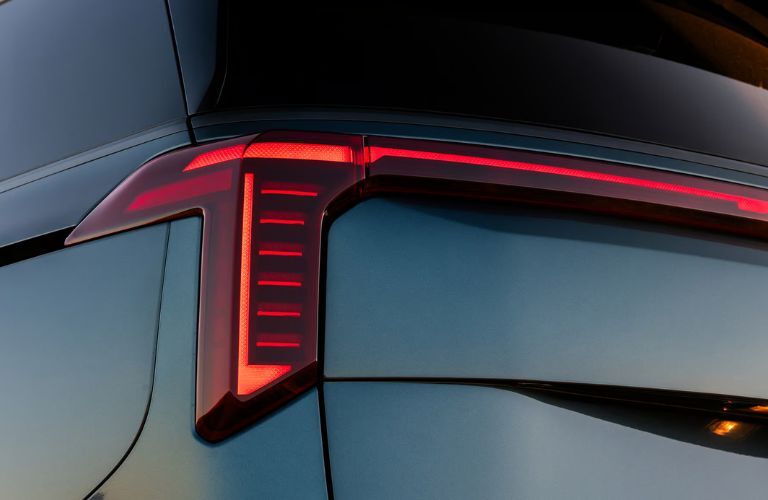 2026 Kia Carnival LED headlight