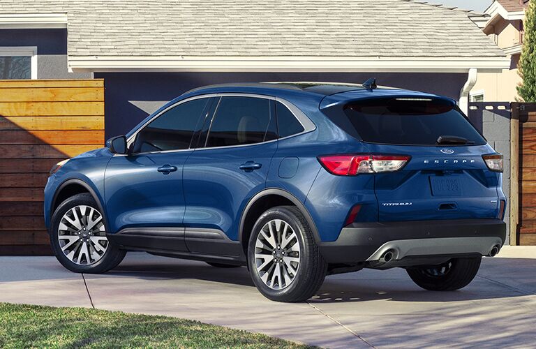 2022 Ford Escape Titanium side view