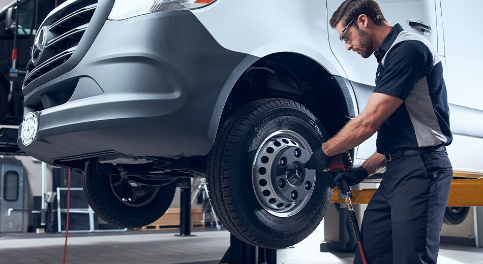 Tire service image