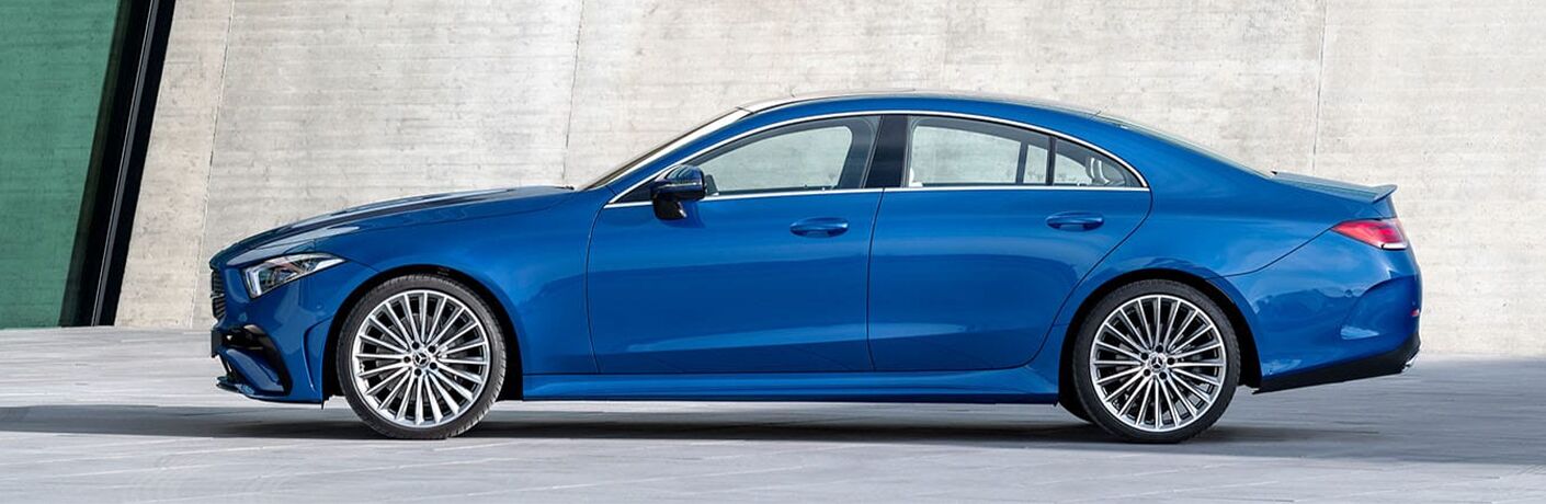 2022 Mercedes-Benz CLS blue side view