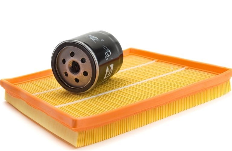 Image of an oil filter