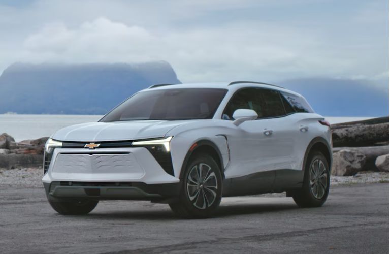 side view image of the 2024 Chevrolet Blazer EV
