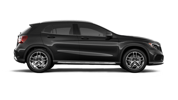 2017 Mercedes-Benz AMG GLA 45 in the spotlight